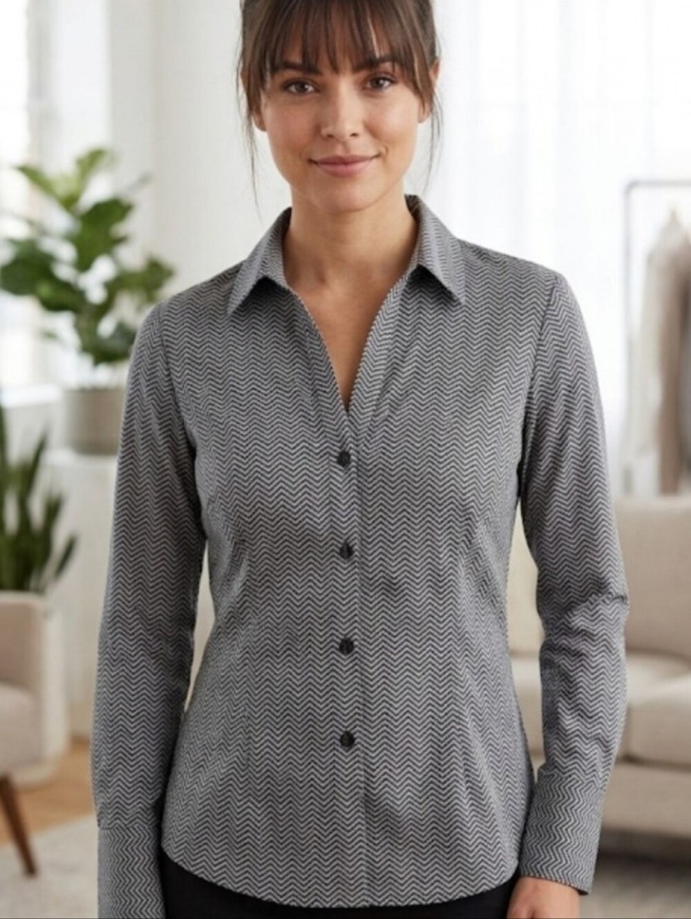 New York & Company Gray Chevron Button-Down Shirt